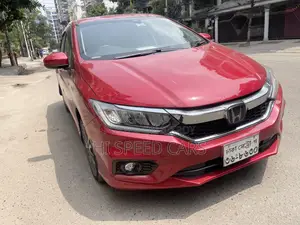 Honda Grace 1.5 Hybrid AWD 2019 Red