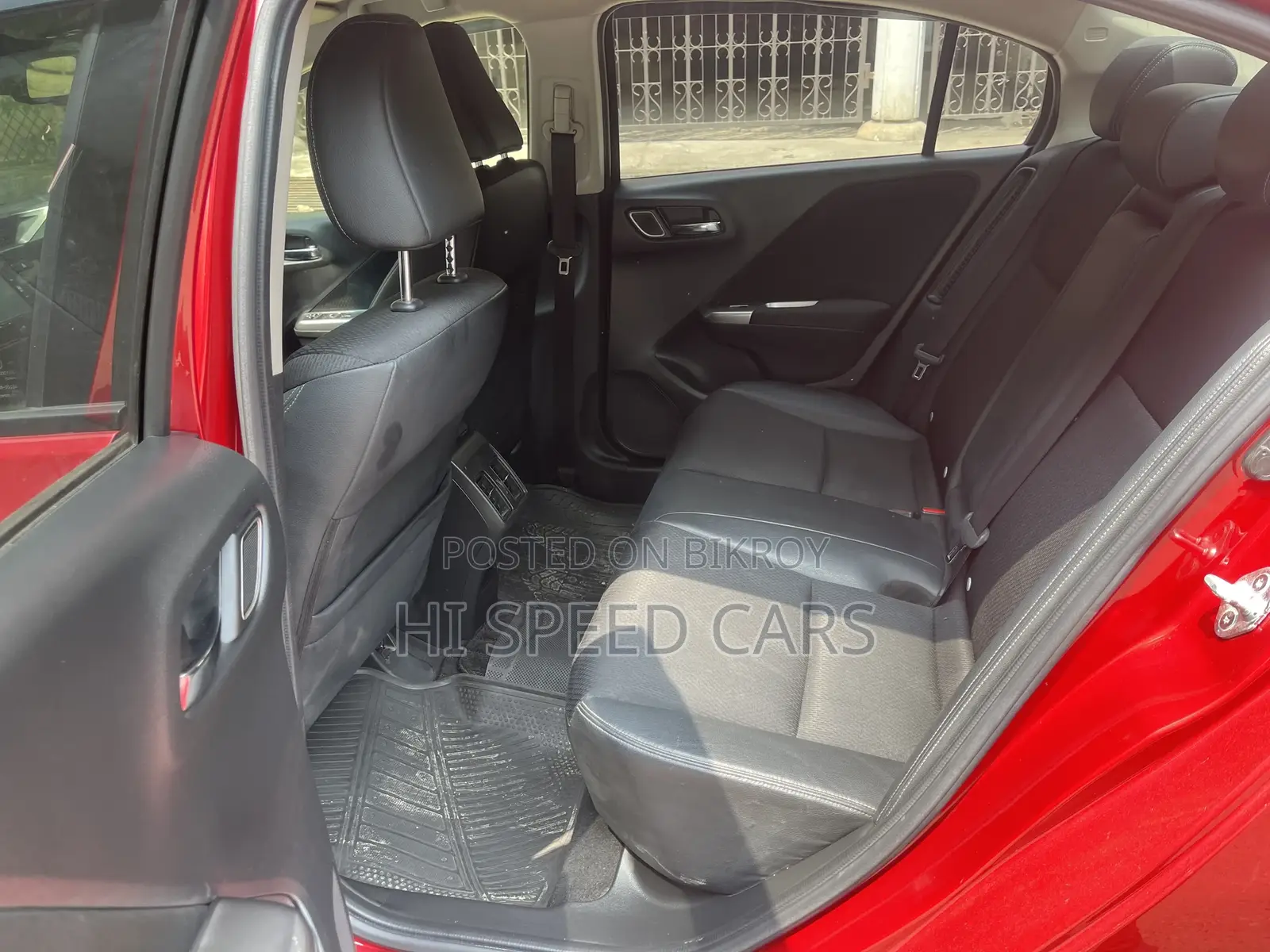Honda Grace 1.5 Hybrid AWD 2019 Red