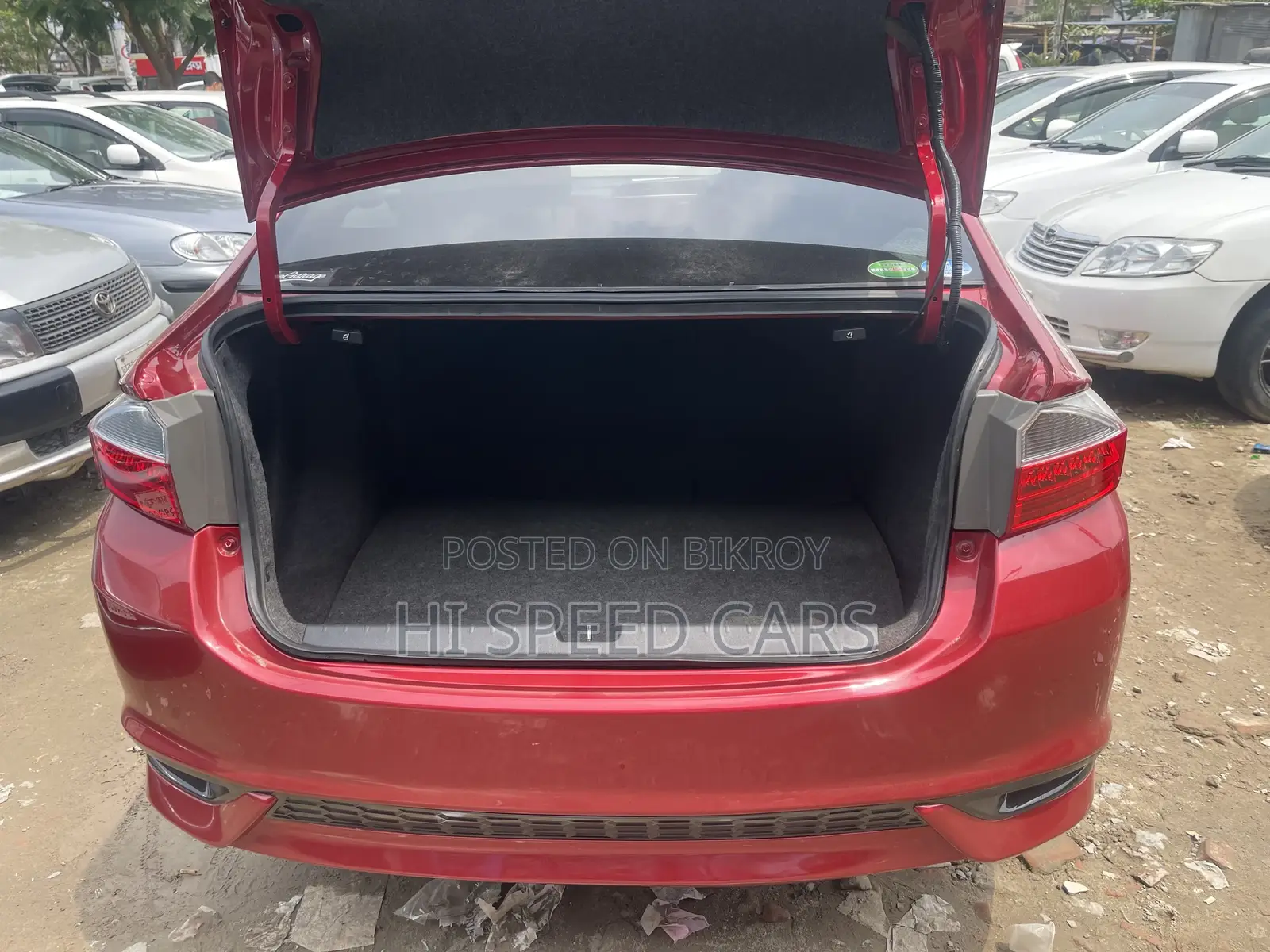 Honda Grace 1.5 Hybrid AWD 2019 Red