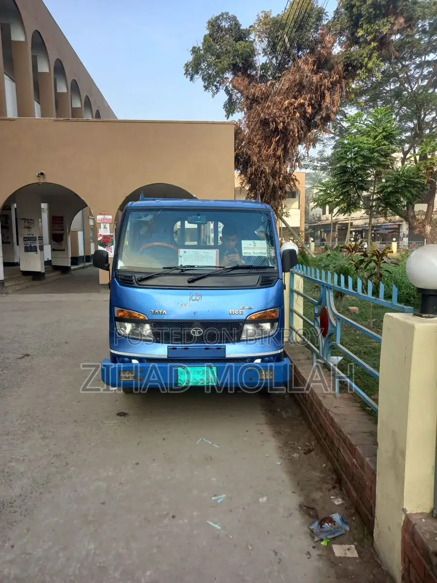 Tata Ex2 2014