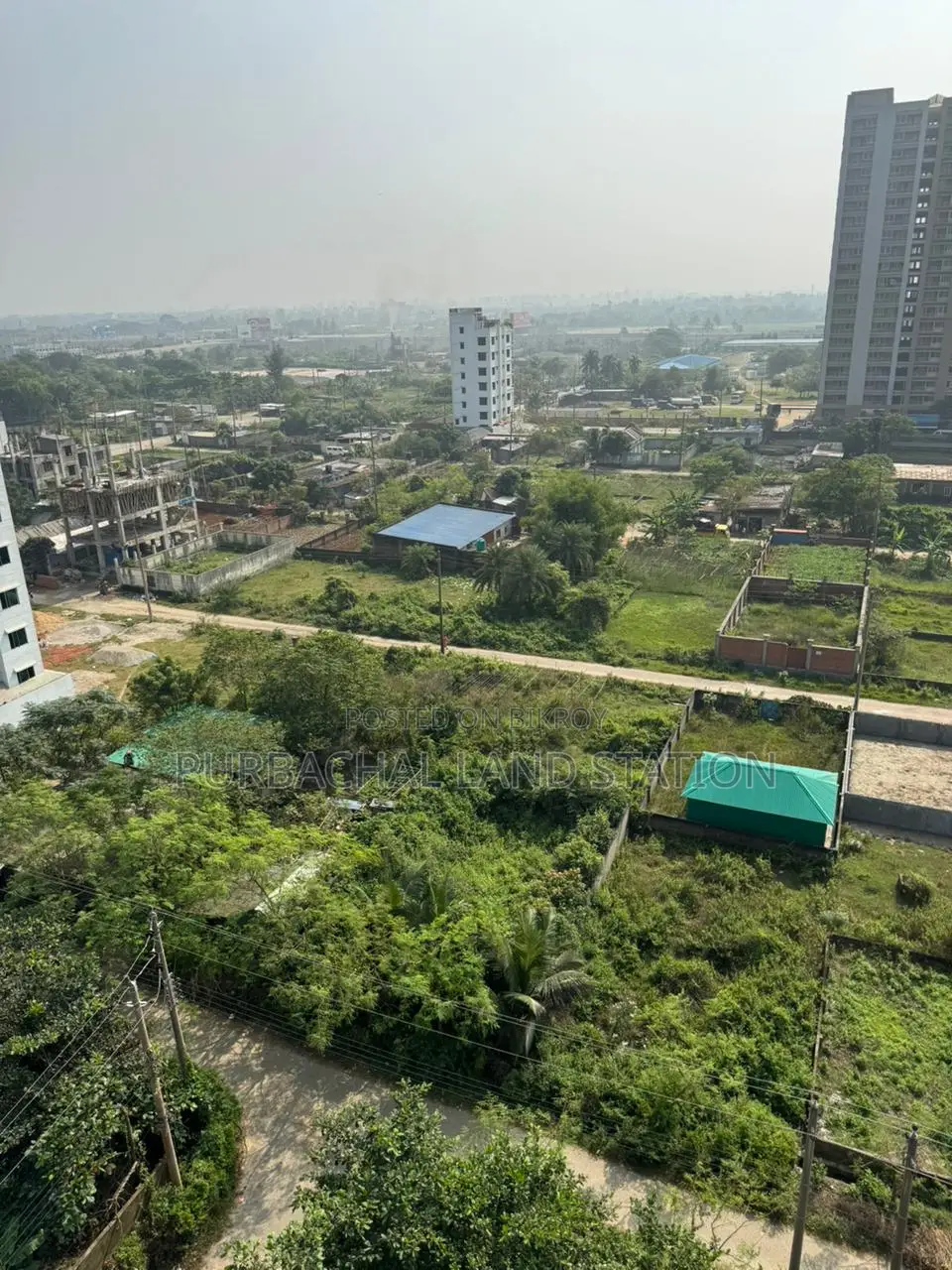 Near 300 ft road sector:13,urgent 3 katha plot sale Purbachal.
