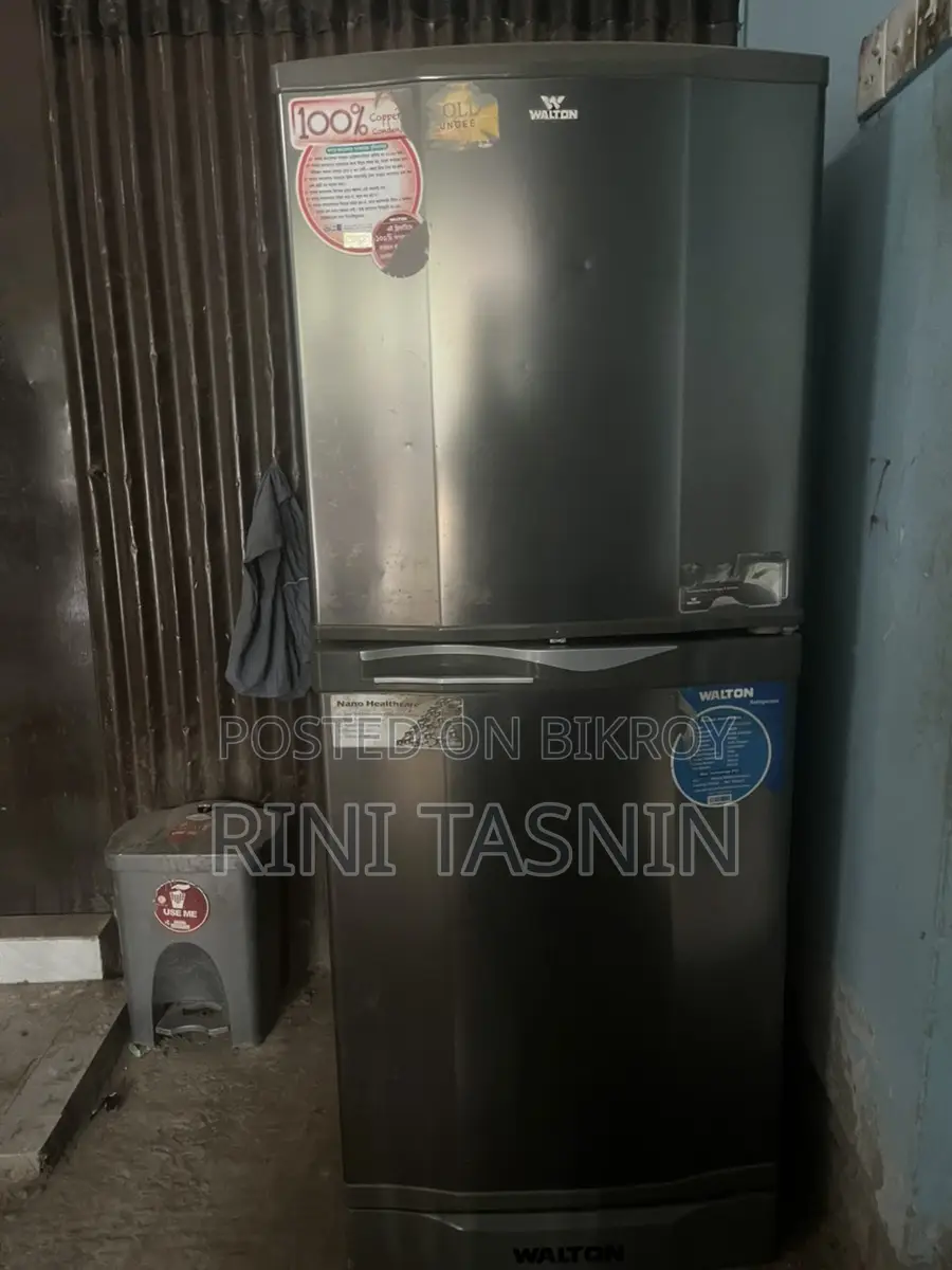 Fridge in perfect condition, no issues