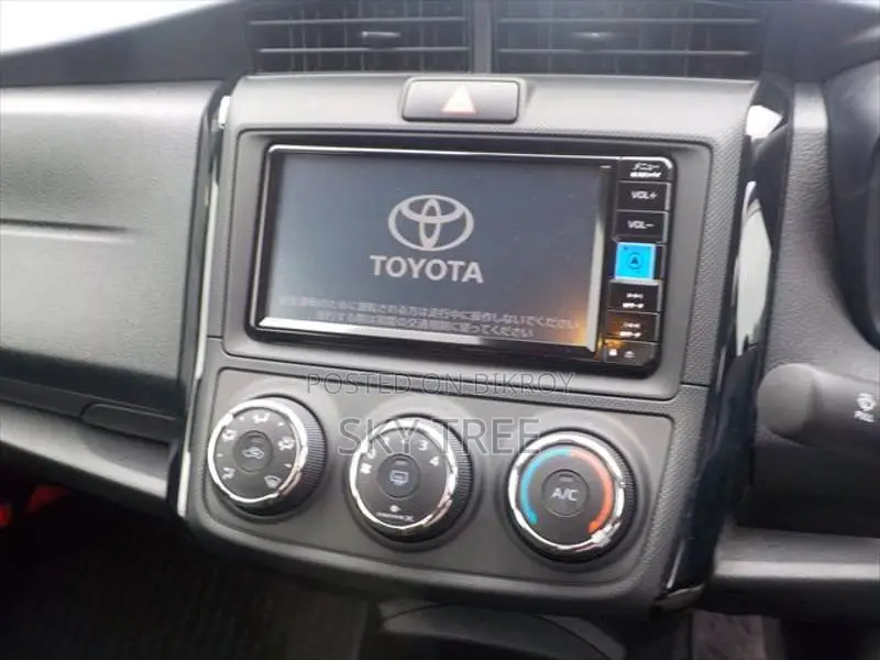 Toyota Axio Ex 2024