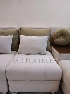 Stylish king size corner sofa 2:2:1 with premium design