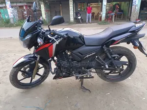TVS Apache RTR 160 2V 2025 Black