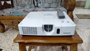 Hitachi CP-X5022WN 5000 ANSI Lumens Projector Made in Japan