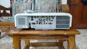 Hitachi CP-X5022WN 5000 ANSI Lumens Projector Made in Japan