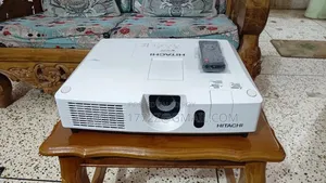 হিটাচি সিপি-এক্স৫০২২ডব্লিউএন ৫০০০ এএনএসআই লুমেনস প্রজেক্টর মেড ইন জাপান