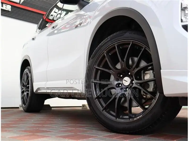 Mitsubishi Outlandar PHEV G 2022