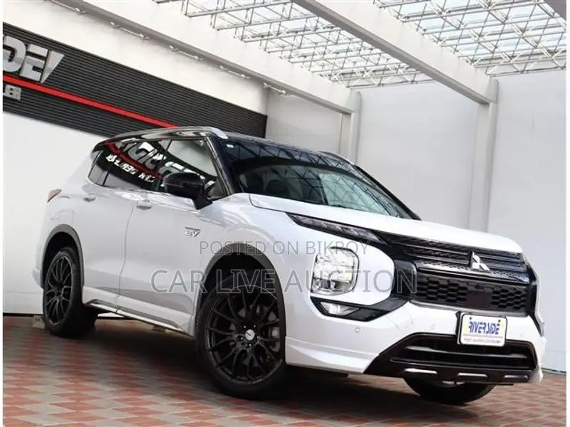 Mitsubishi Outlandar PHEV G 2022