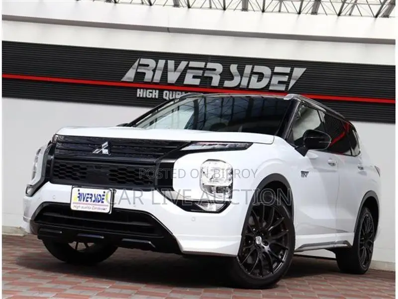 Mitsubishi Outlandar PHEV G 2022