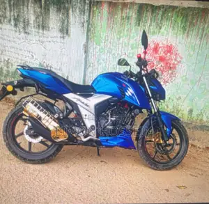 TVS Apache RTR 160 . 2022