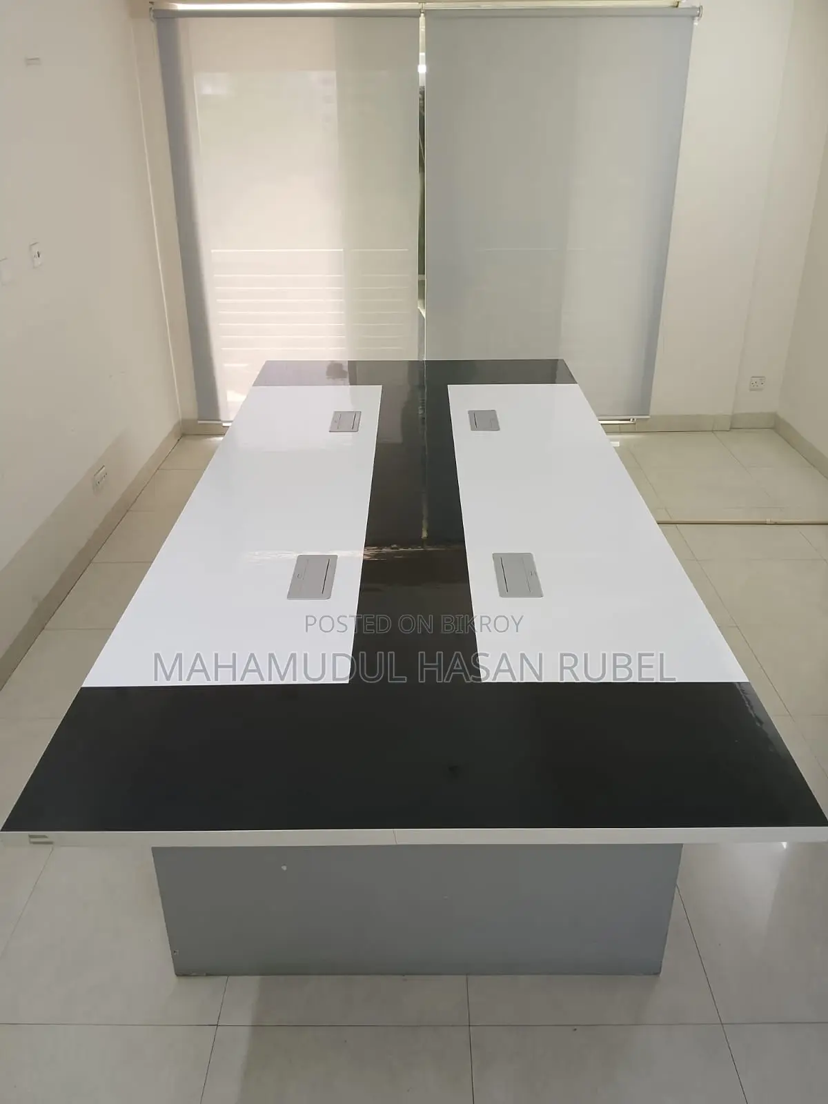 1 Conference Table - Premium Quality