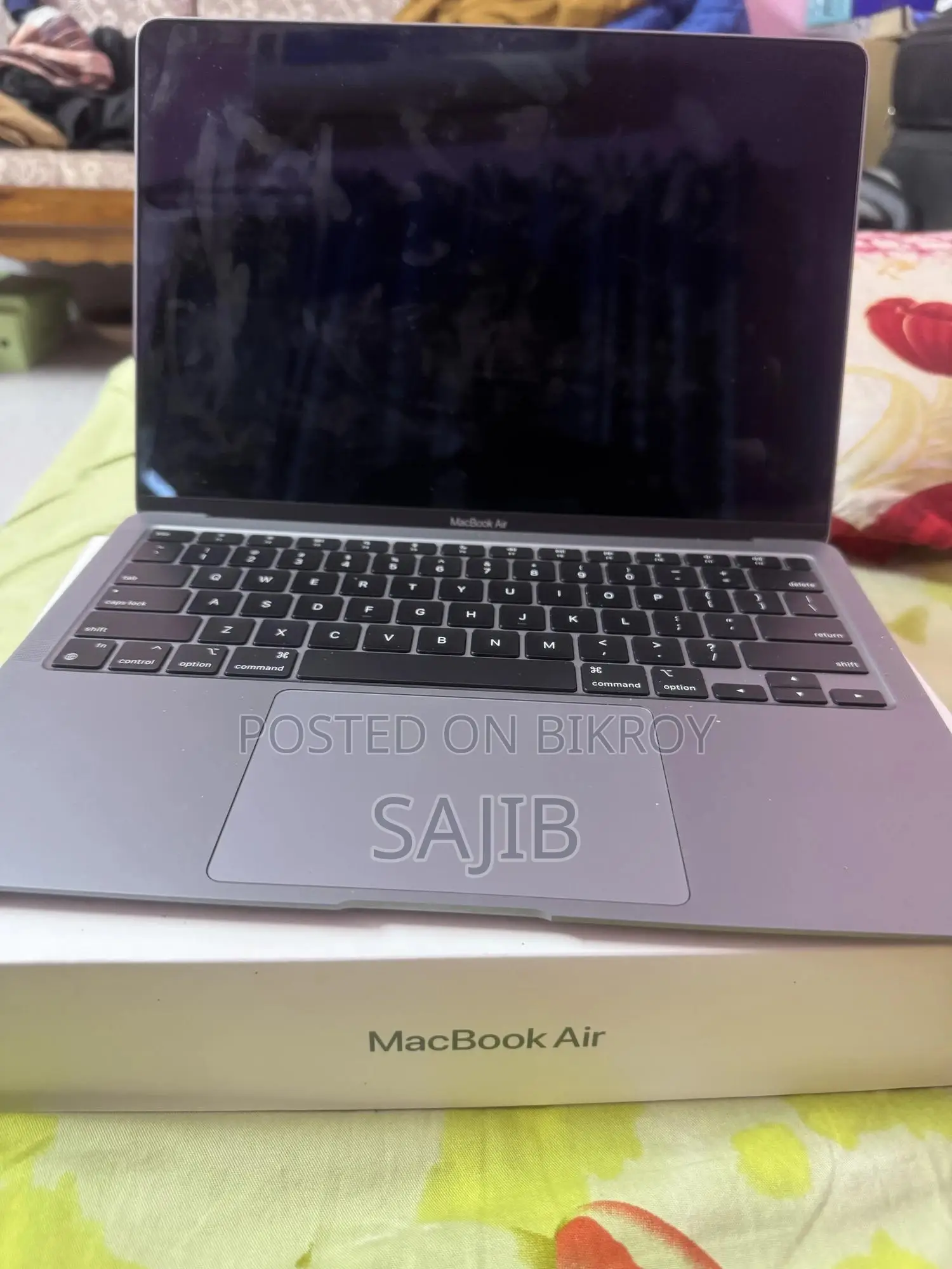 Laptop Apple MacBook Air 8GB Apple M1 SSHD (Hybrid) 256GB