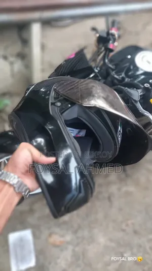 Studs Helmet, Fresh