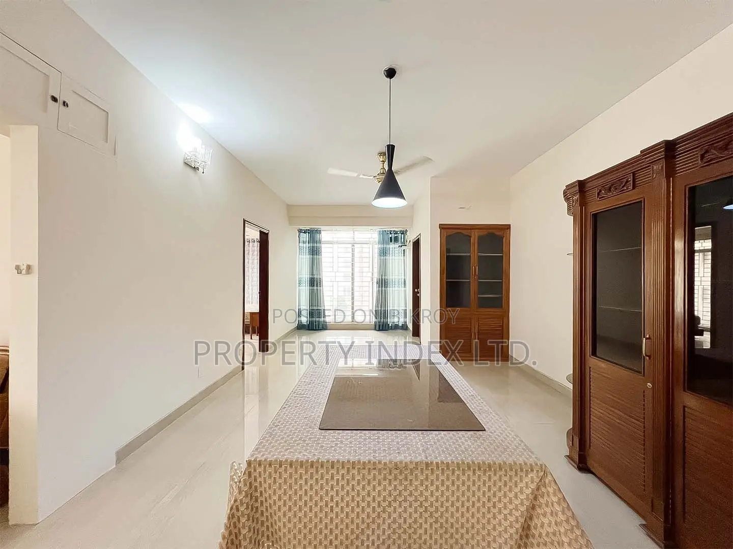 2191 Sqft East-Facing Apartment for Sale