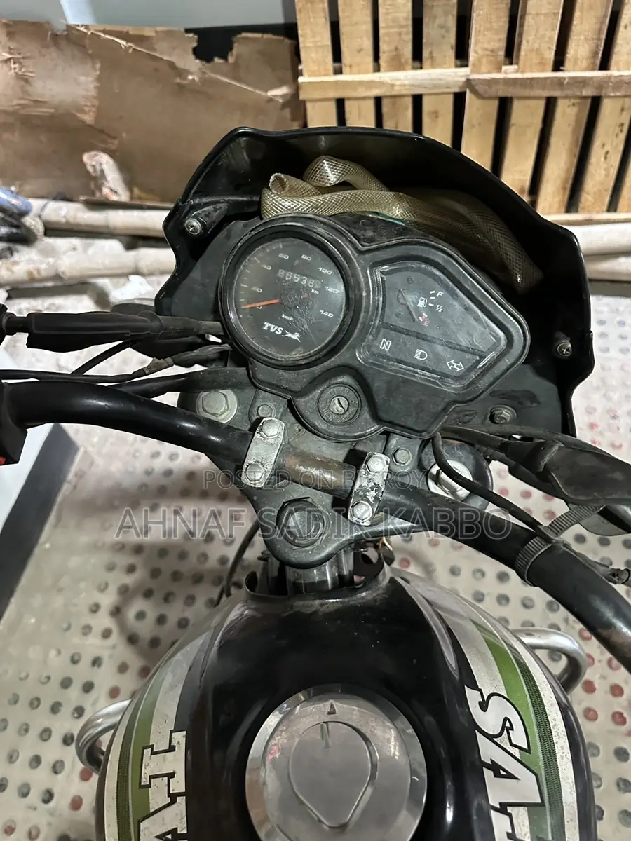 TVS Metro . 2018