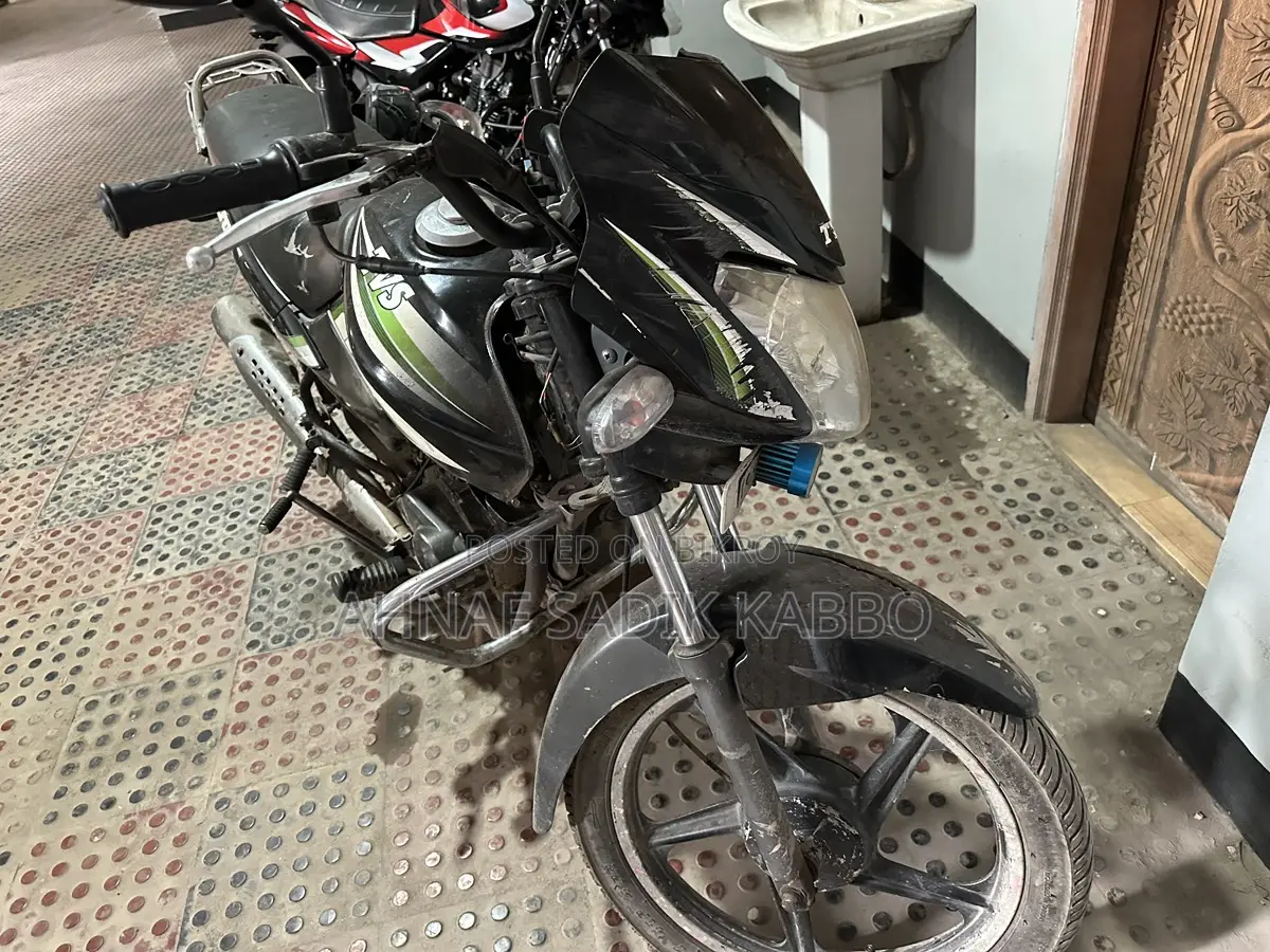 TVS Metro . 2018