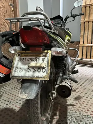 TVS Metro . 2018