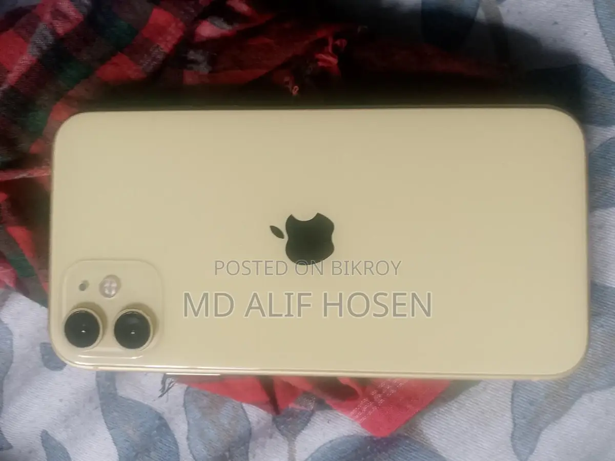 Apple iPhone 11 (Used)