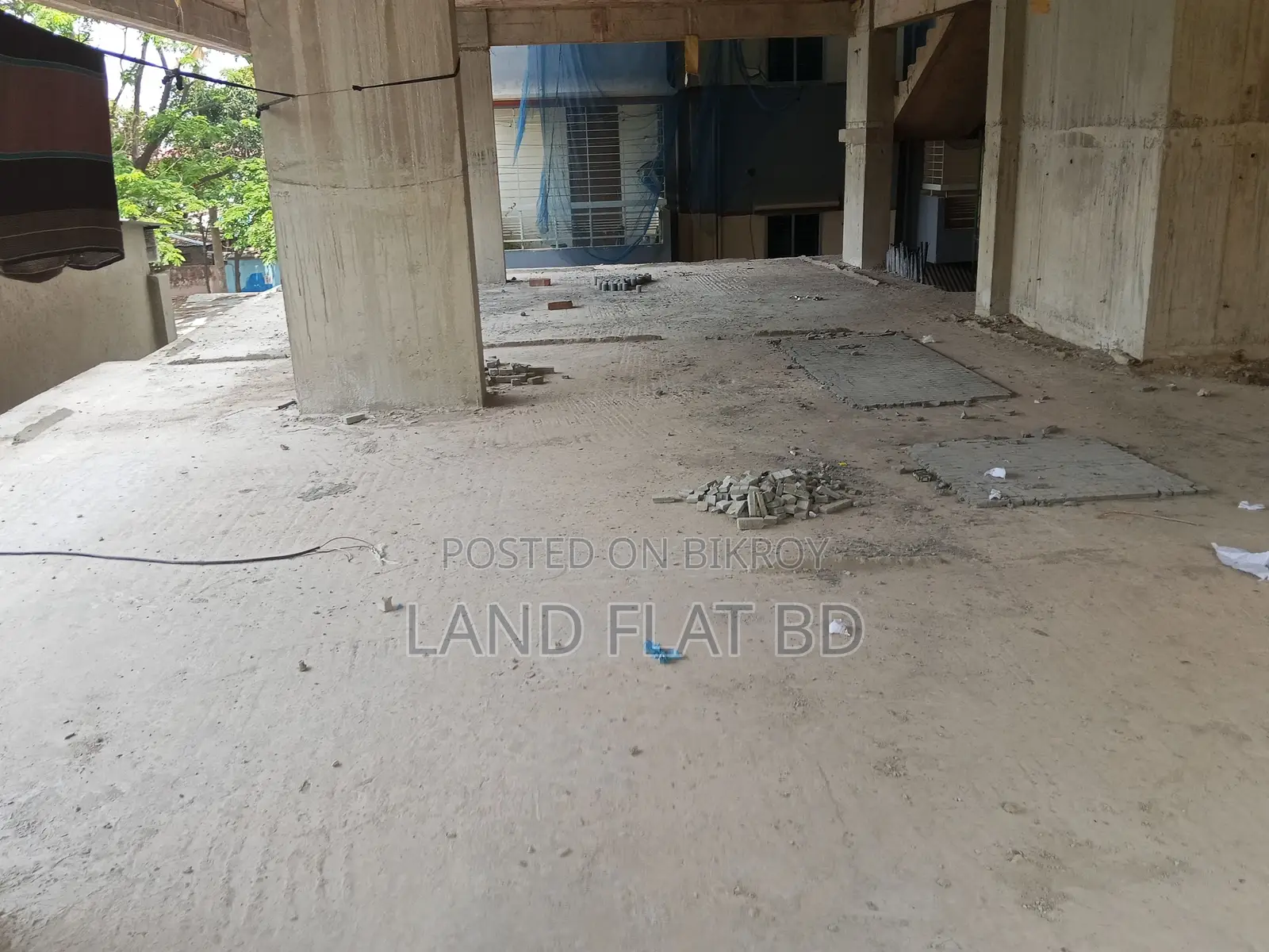 Chondrima Housing @ 1300 sq ft South-Facing Flat for Sale in Mohammadpur
