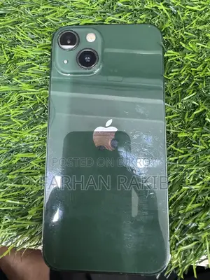 Apple iPhone 13 (Used)