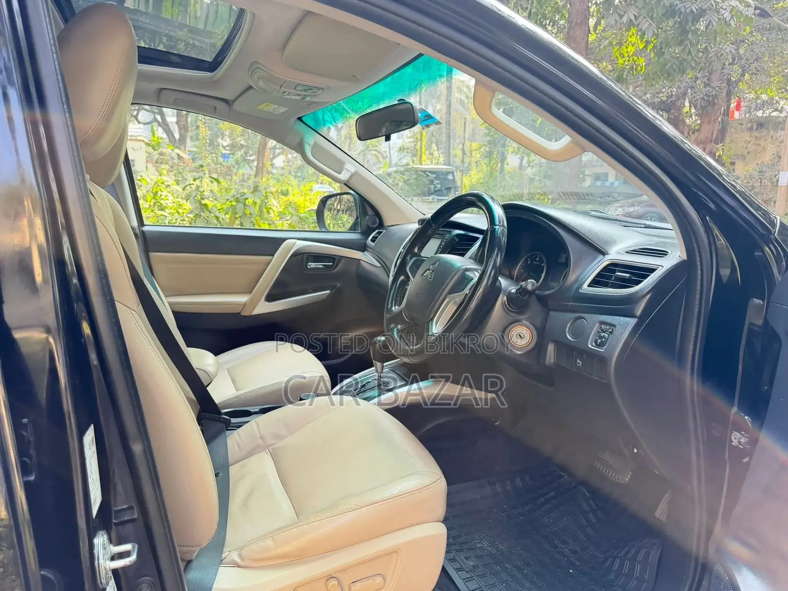 Mitsubishi Pajero Exceed 2019 Black