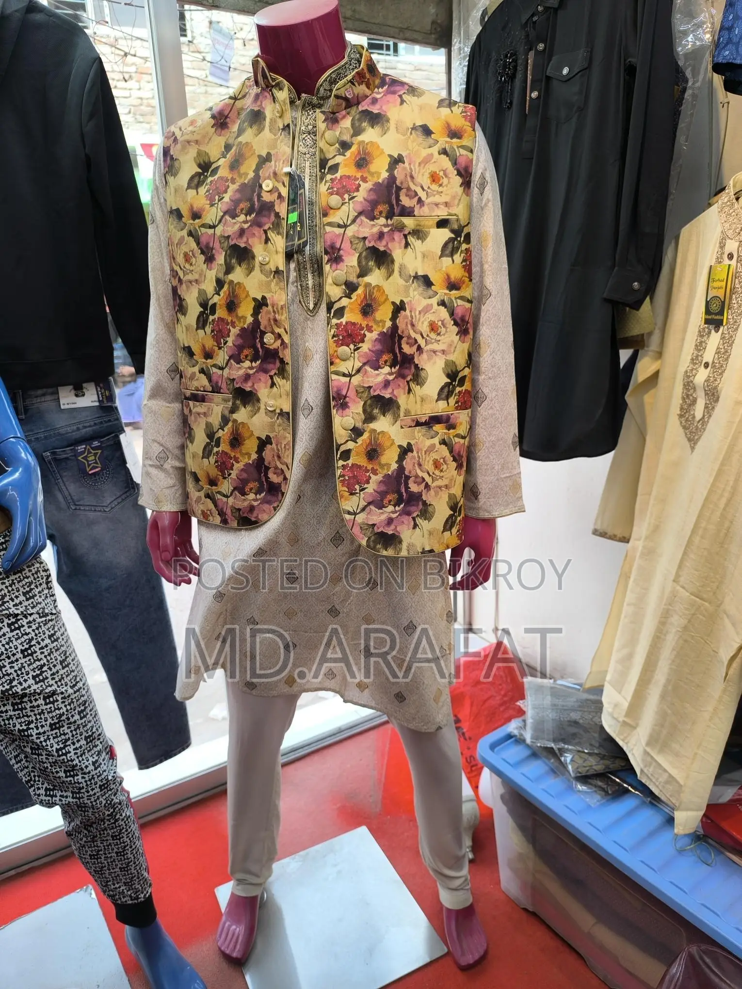 Showroom Gent's Mannequin