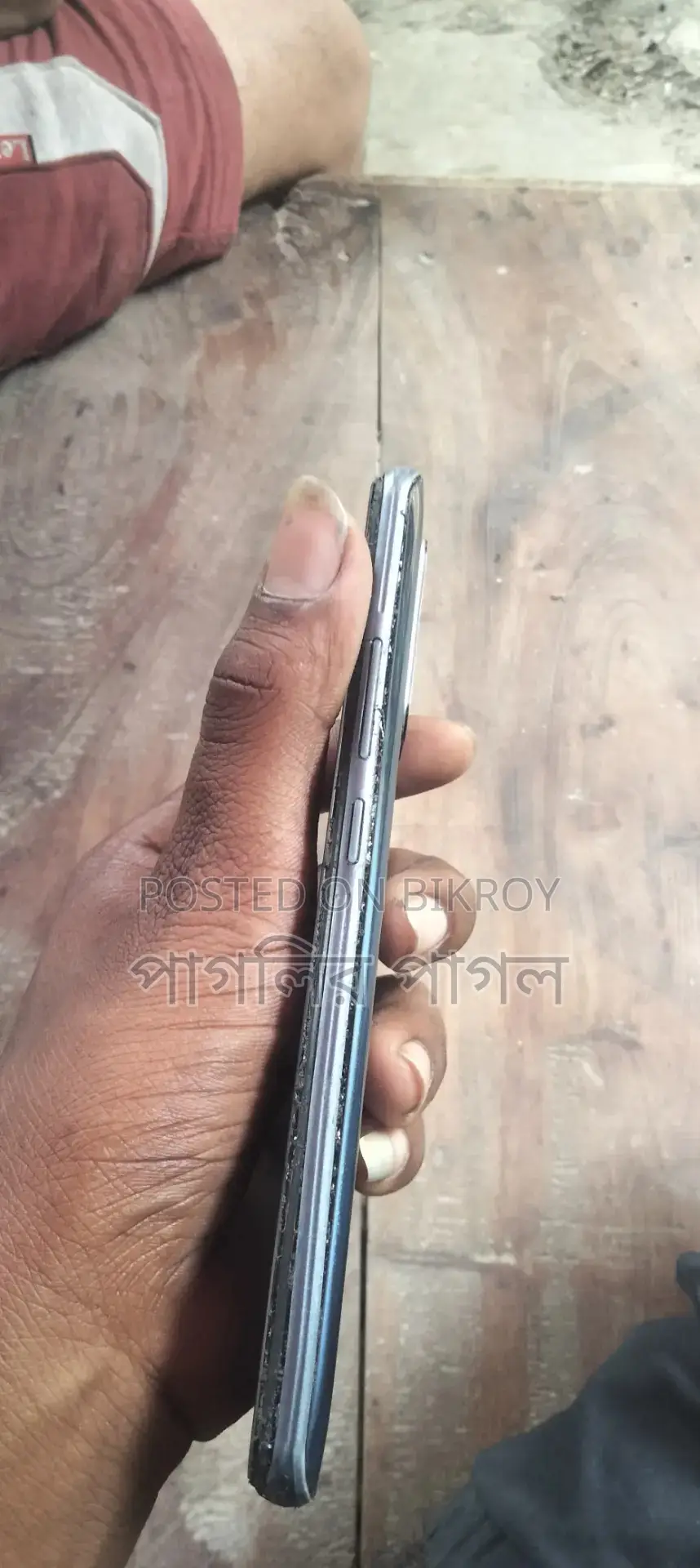 Ace X Pro Cracked Display (Used)
