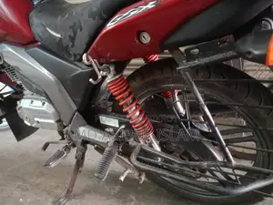 Suzuki GSX 125 2023