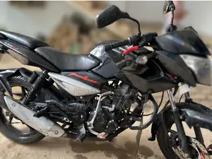 Bajaj Pulsar 135 LS 2011 Black