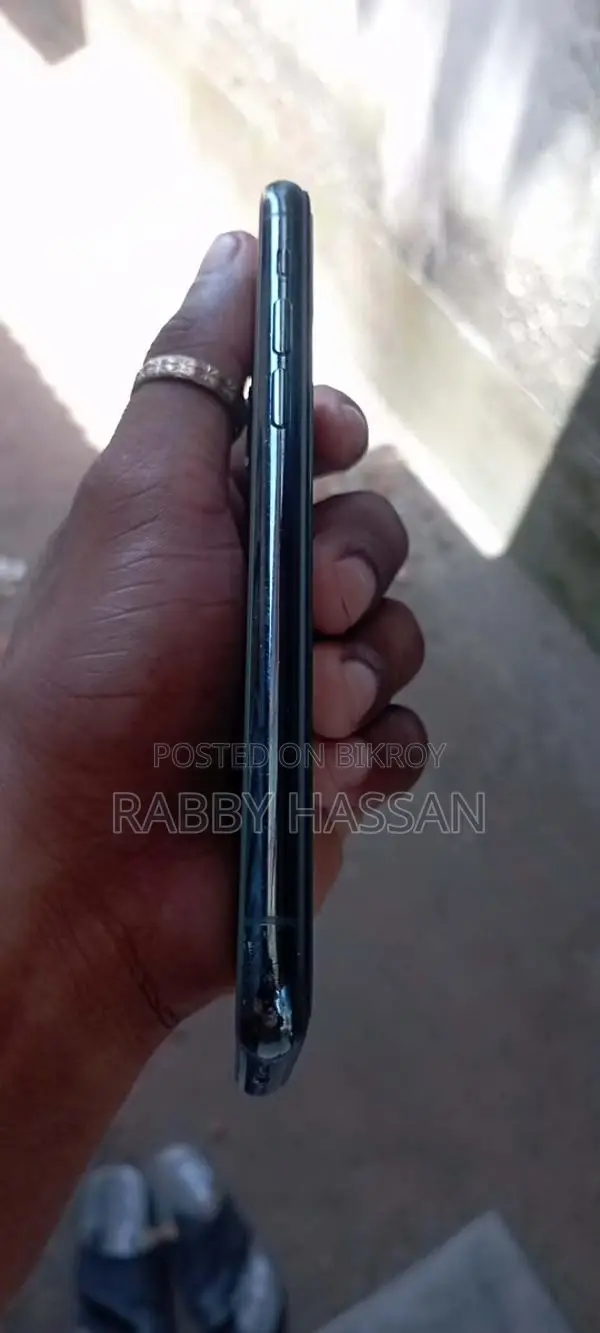 Apple iPhone 11 Pro (ব্যবহৃত)