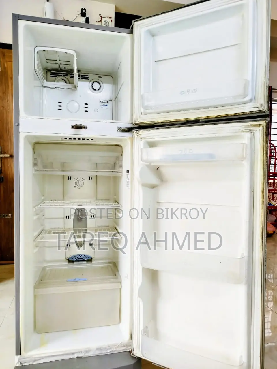 Lg Non-Frost Fridge 230 Liters