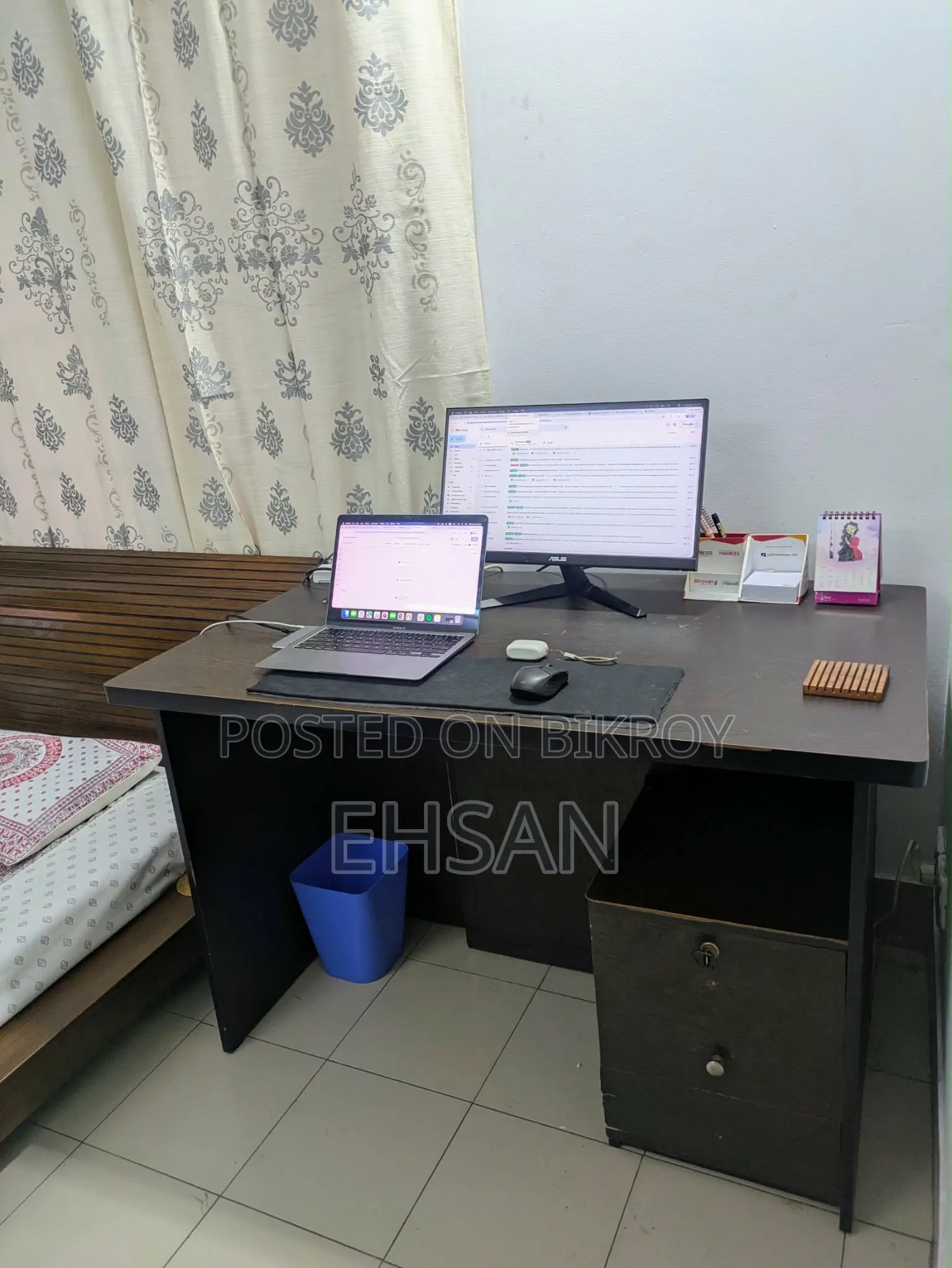 Computer/Laptop Table