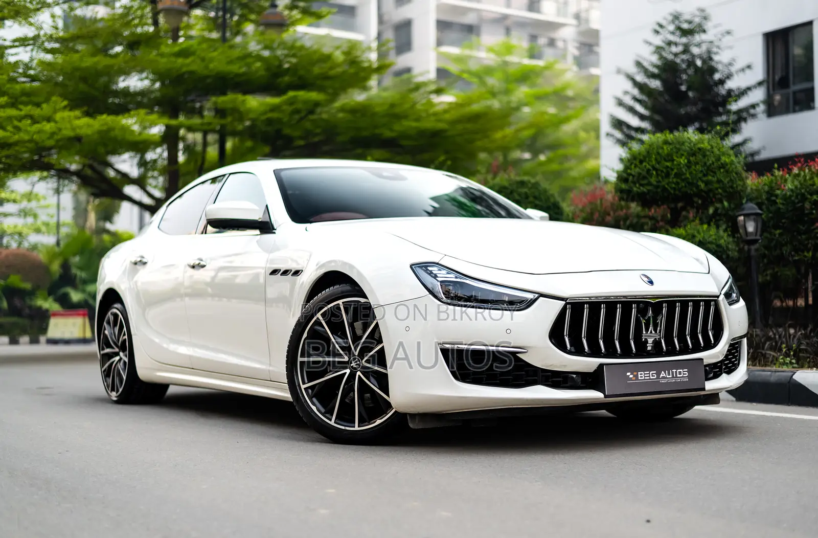 Maserati Ghibli 2021