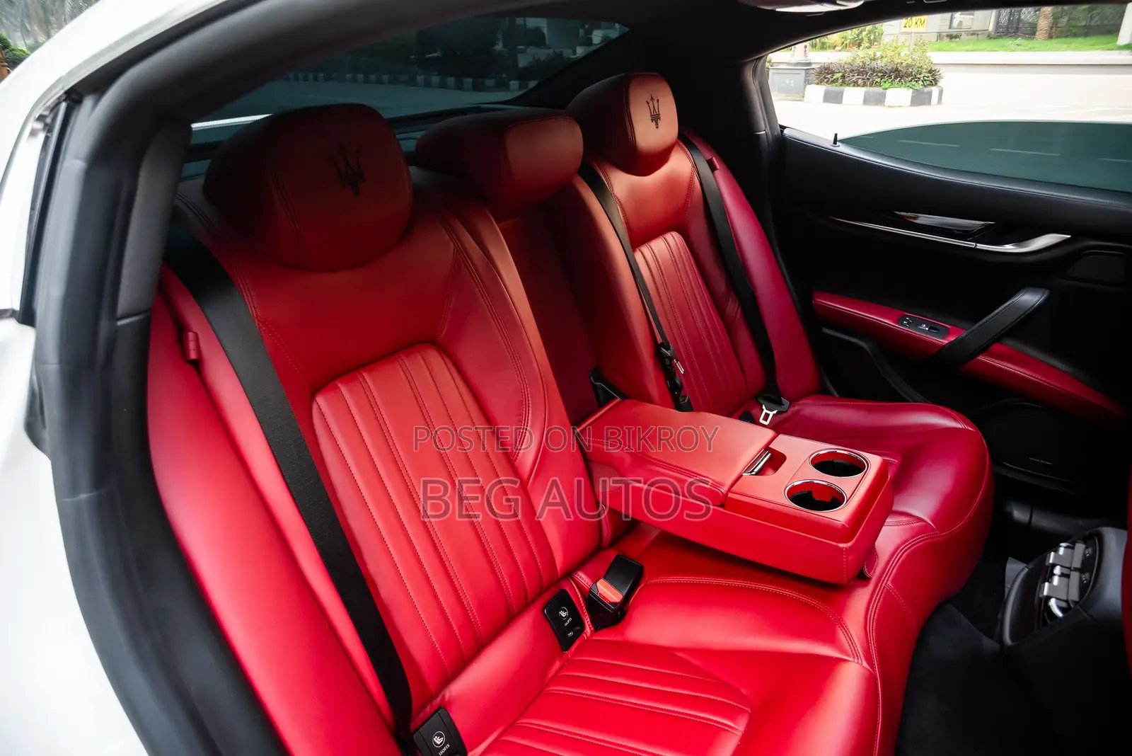 Maserati Ghibli 2021