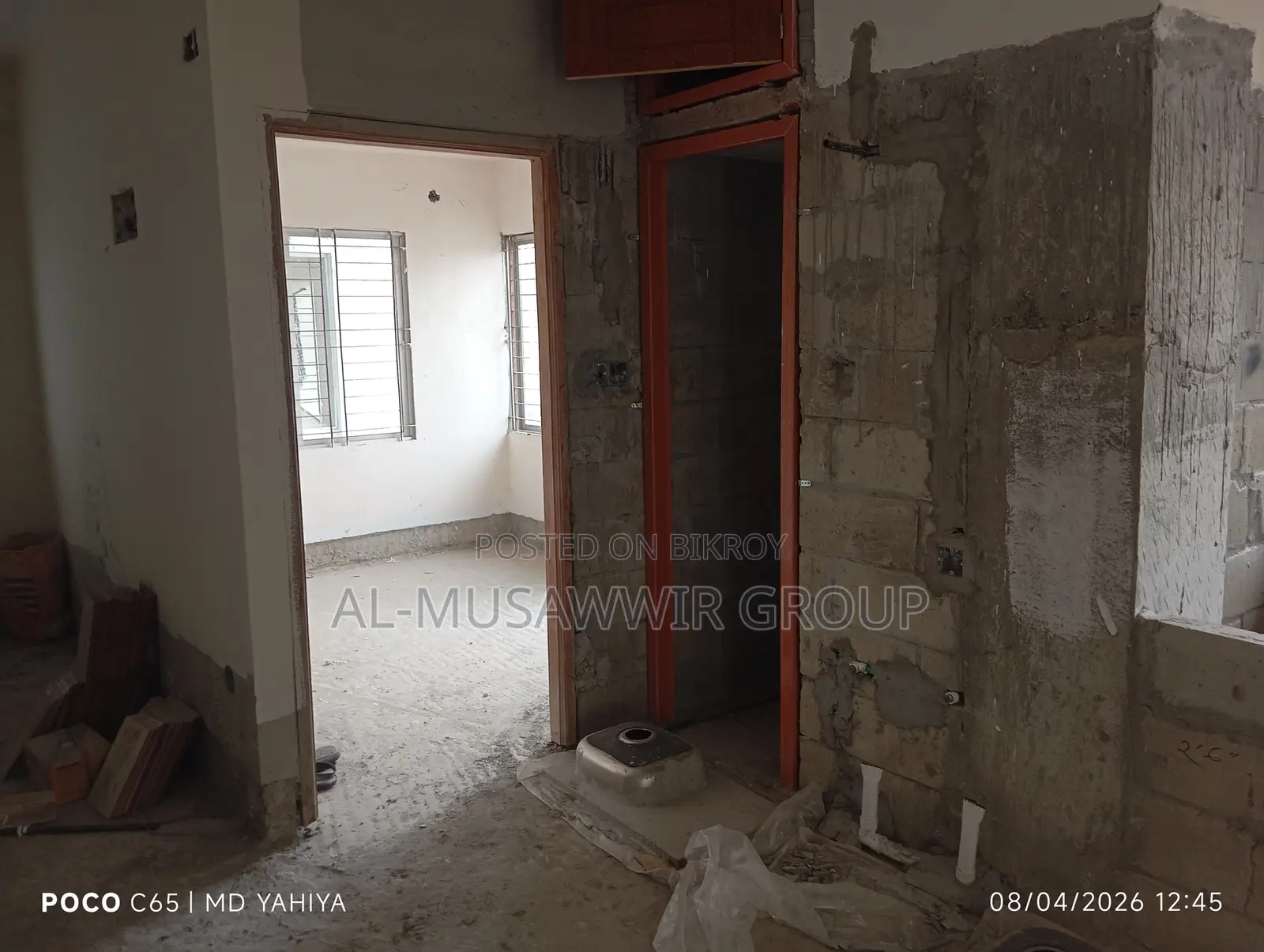 Spacious, Airy Flat Ready for Sale