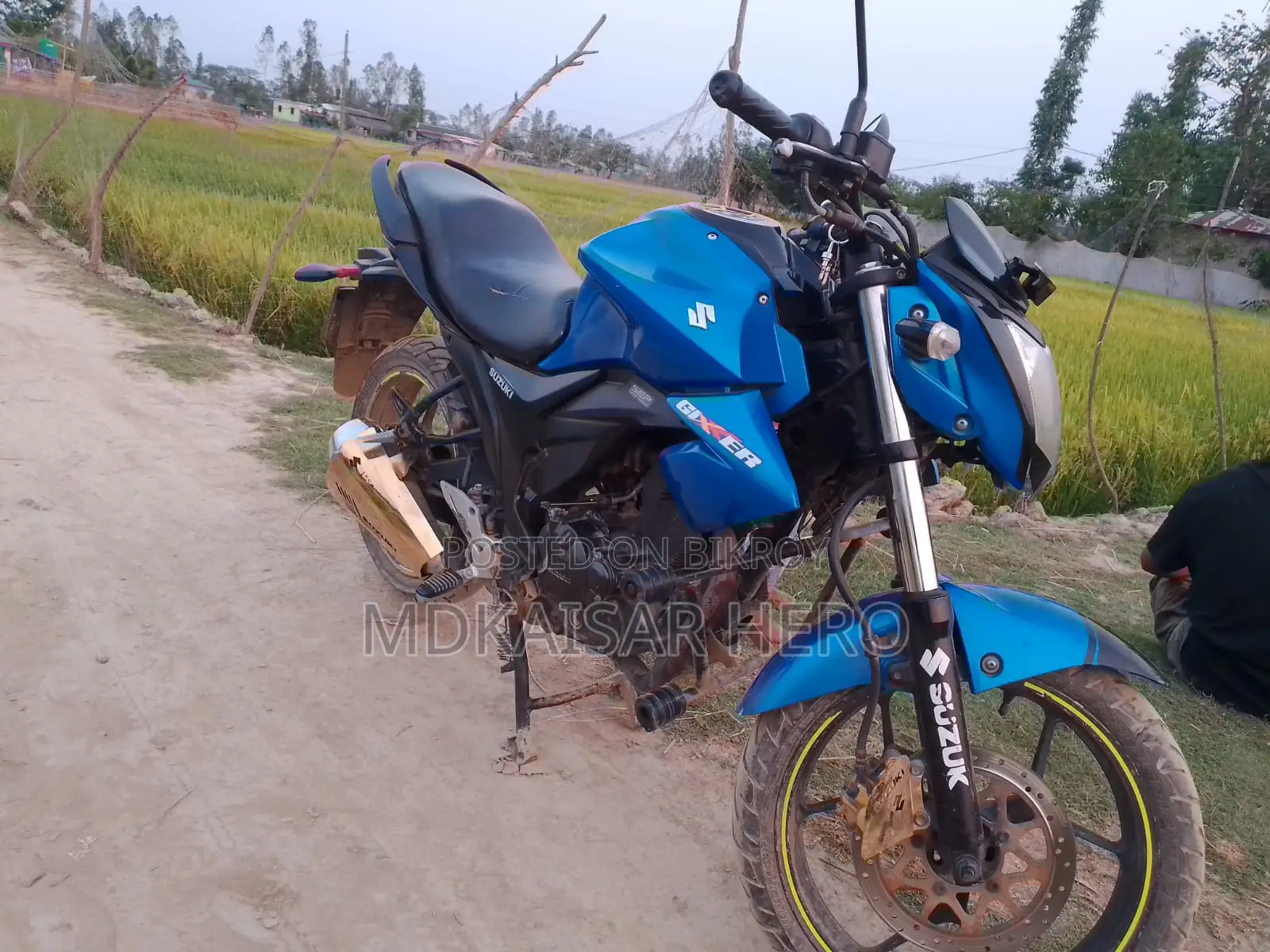 Suzuki Gixxer 2015