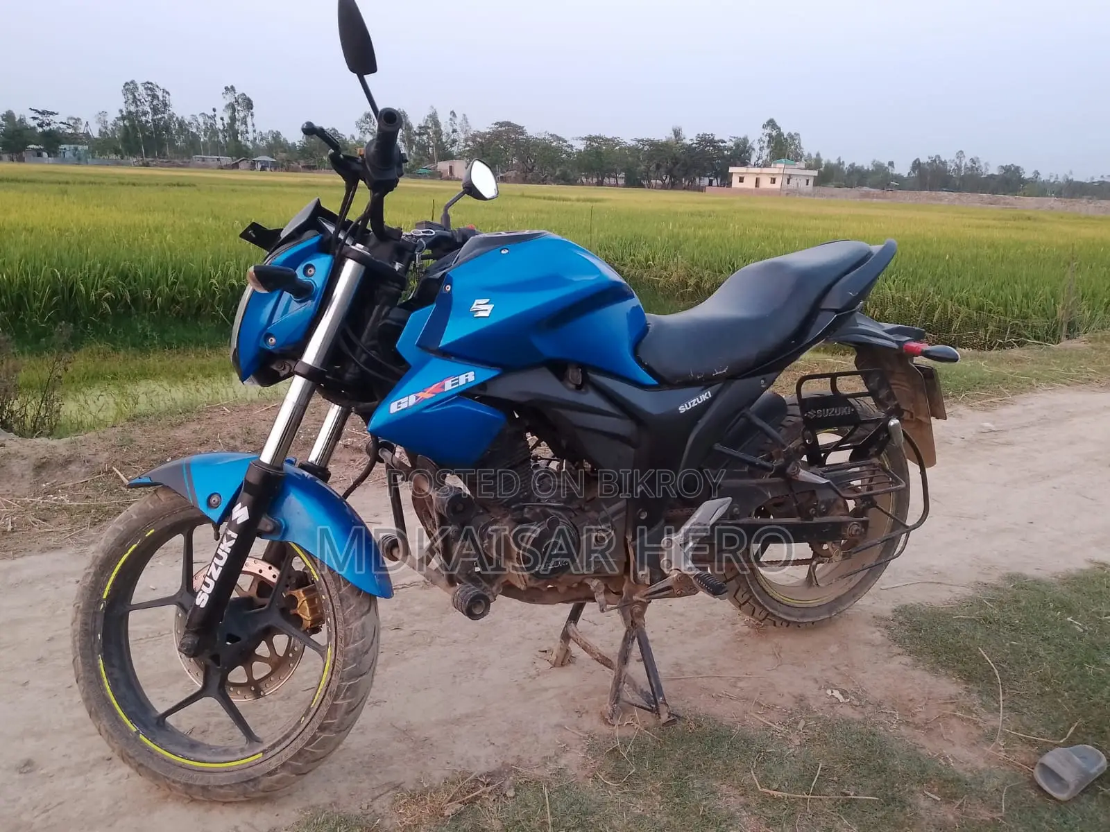 Suzuki Gixxer 2015