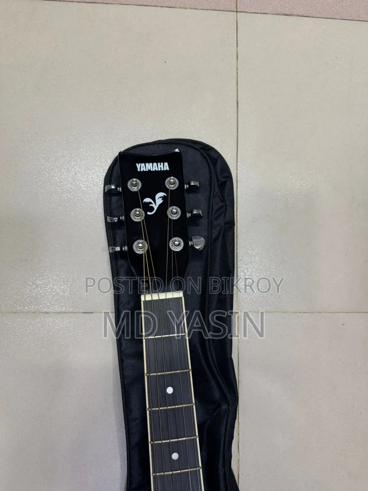 Guitar Yamaha
