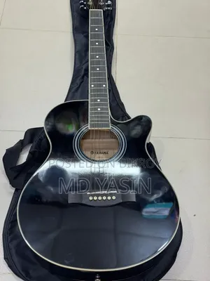 Guitar Yamaha