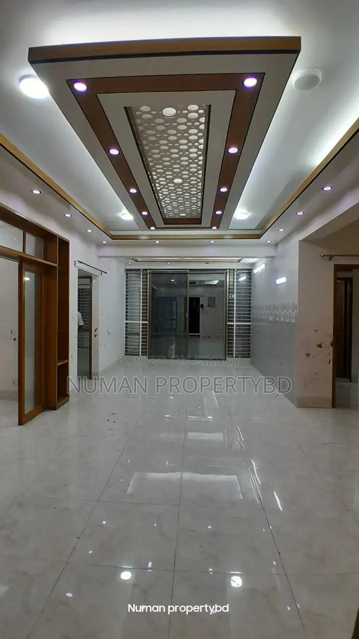 2100 sq ft 3-bedroom Full Interior Design New Luxury Semi Furnished Flat Rent