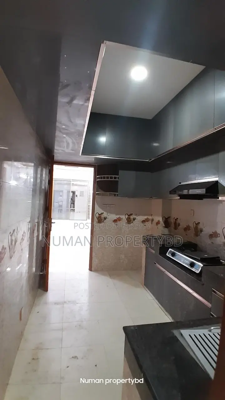 2100 sq ft 3-bedroom Full Interior Design New Luxury Semi Furnished Flat Rent