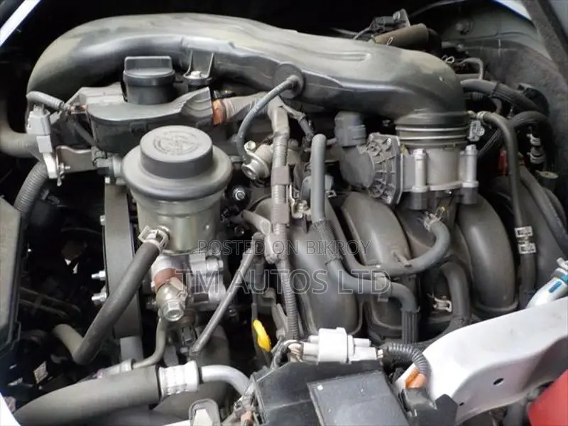 Toyota Hiace SUPER GL 4.0 PEARL 2021