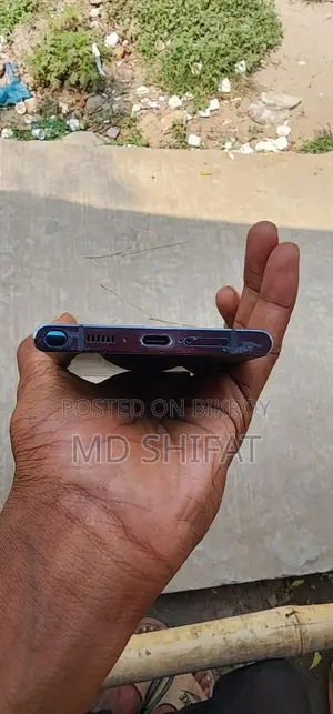 Samsung Galaxy S22 Ultra (Used)