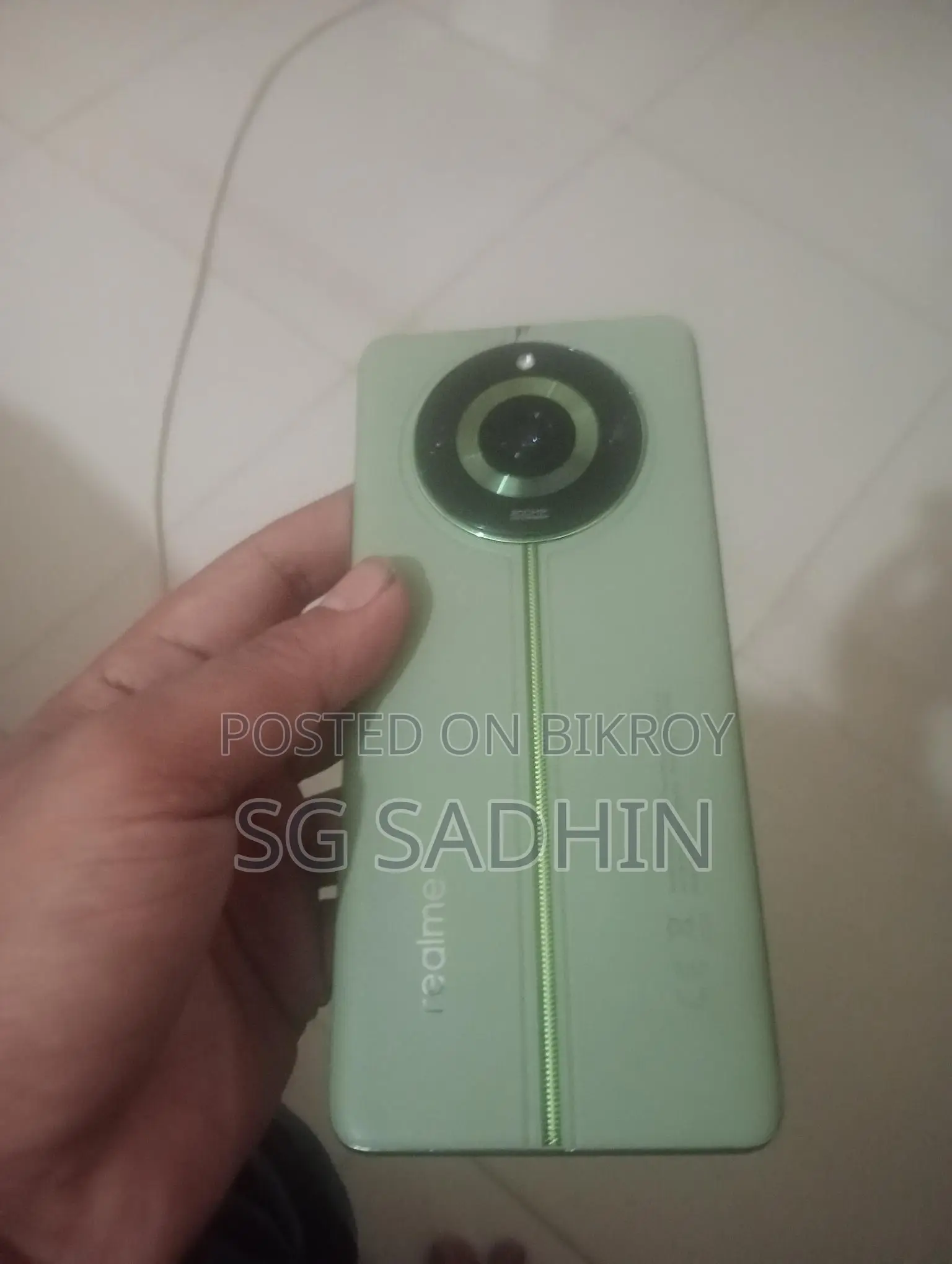 রিয়েলমি ১১ প্রো+ ১২/২৫৬ (ব্যবহৃত)