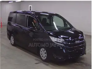 Toyota Noah X Smart 2021