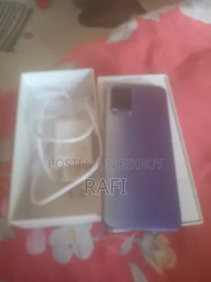 Vivo Y21 64 GB Blue