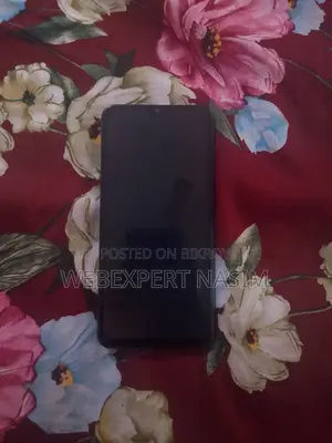 Samsung Galaxy A30 (Used)