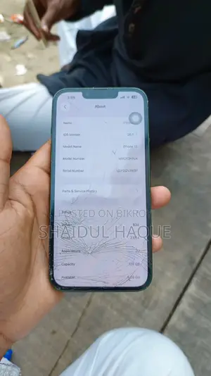 Apple iPhone 13 (Used)